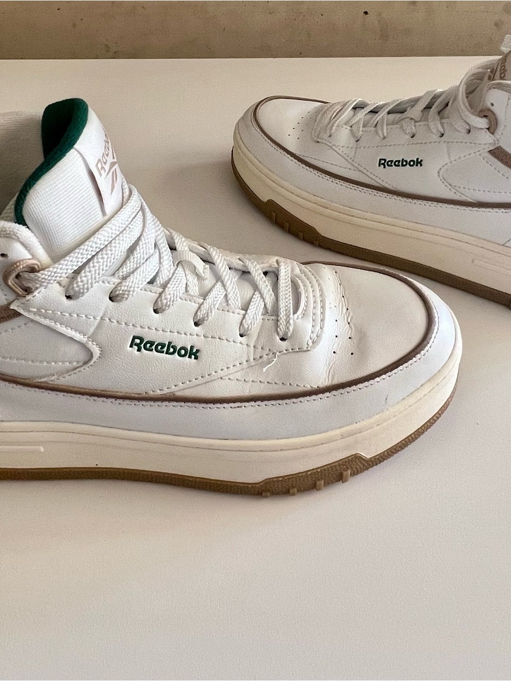 Reebok White Sneakers with Green Inner Collar